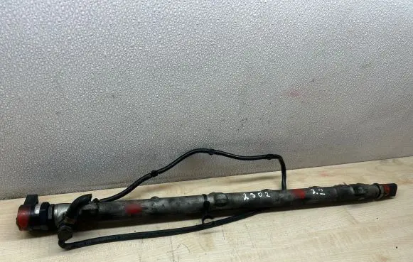 Mercedes-Benz E W211 Fuel main line pipe A6130700195