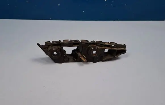Volkswagen Jetta VI Front bumper mounting bracket 5C6807183A