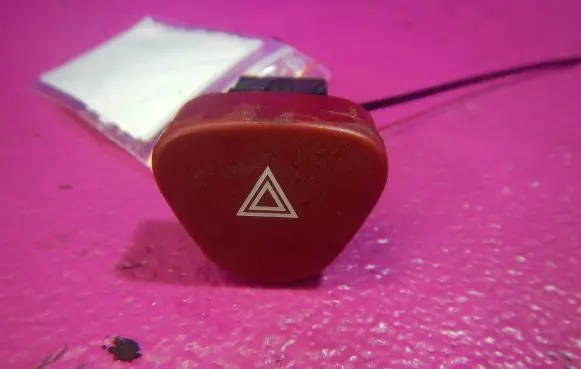 Citroen C3 Hazard light switch