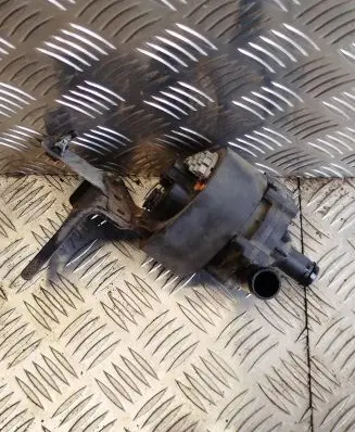 Nissan Leaf I (ZE0) Electric auxiliary coolant/water pump