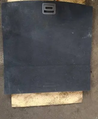 Volkswagen Touareg II Trunk/boot floor carpet liner 7P6863546B 092650