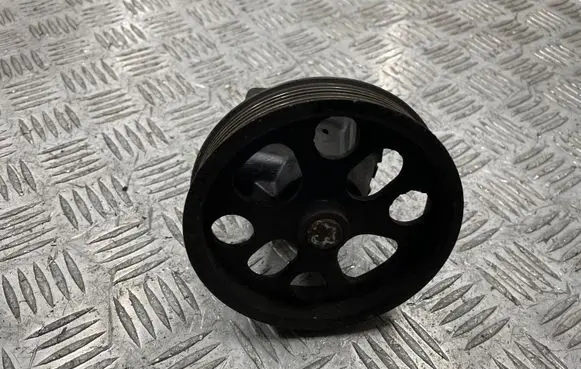 Opel Astra J Water pump 46819138