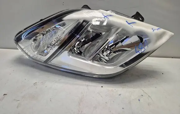Nissan NV400 Headlight/headlamp 26010BZ50A.BSP