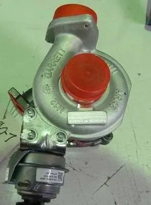 Audi Q3 8U Turbo 818990-1