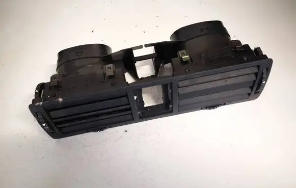 Dash center air vent grill