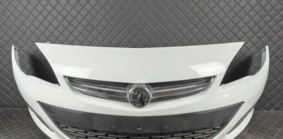 Opel Astra J Front bumper