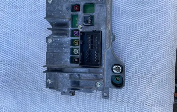 Dodge RAM Head unit multimedia control 68317978AG