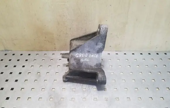 Opel Zafira C Gearbox mounting bracket 13248665