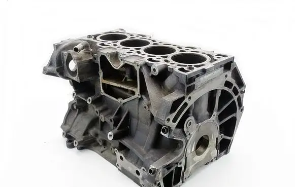 Ford Focus Engine block RF4M5G-6015DF