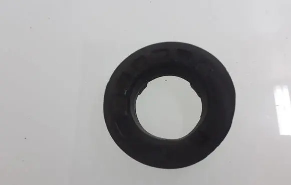 Lexus CT 200H Rear coil spring rubber mount 4825775010