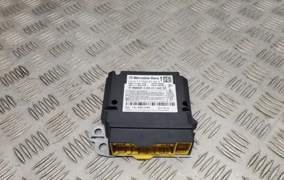 Mercedes-Benz GLA W156 Airbag control unit/module A1179008700