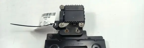 Peugeot 208 II Distronic sensor radar 9840456880