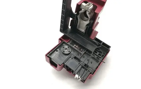 Toyota Yaris XP210 Positive wiring loom 
