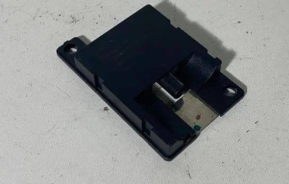 BMW 5 E60 E61 Bluetooth antenna 6928461 692846101 8450692846101