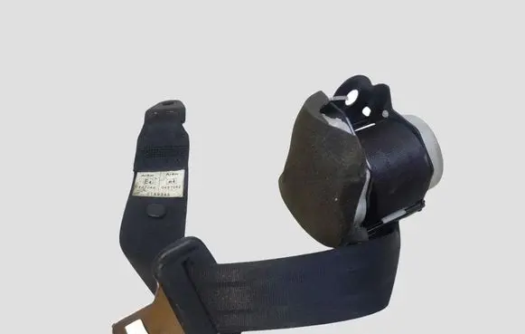 Mazda 6 Rear seatbelt T86245T