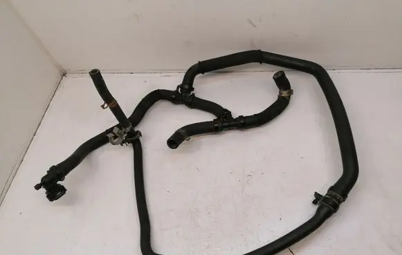 Opel Vivaro Engine coolant pipe/hose