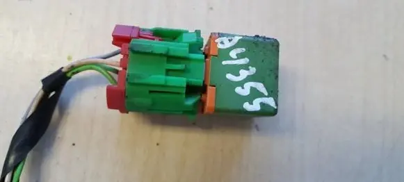 Citroen C4 I Picasso Other relay PA66GF30
