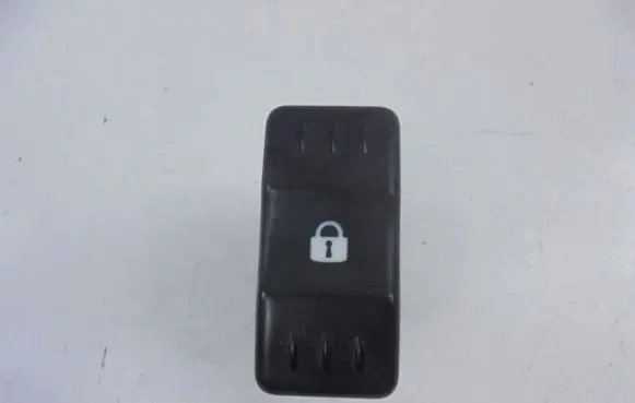 Dacia Logan I Central locking switch button 213517