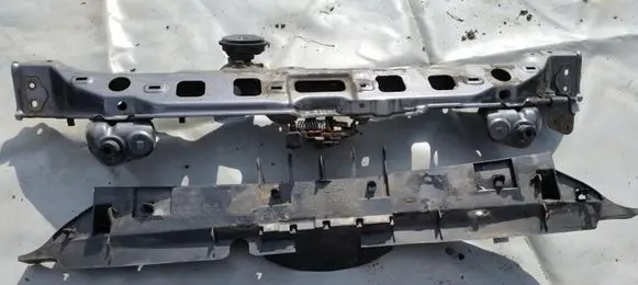 Toyota Yaris Radiator support slam panel 9808290780