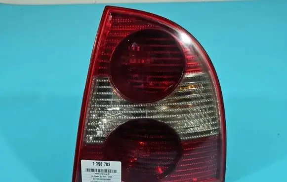 Volkswagen PASSAT B5.5 Rear/tail lights IMPRK1398783