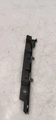 BMW 7 E65 E66 Front bumper mounting bracket 8223247