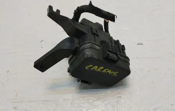 KIA Carens III Relay mounting block 