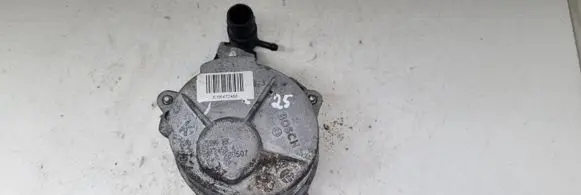Nissan Qashqai Vacuum pump 8200472458