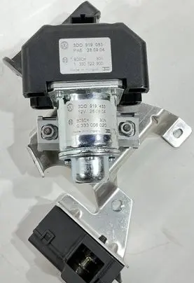 Bentley Continental Charging relay 1330522900 3DO919433