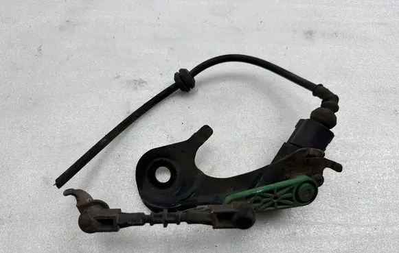Audi A8 S8 D4 4H Rear air suspension level height sensor 4H0907503