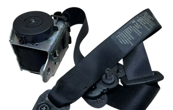 BMW 5 E60 E61 Front seatbelt 603404600C