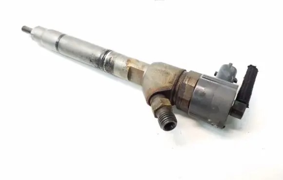 KIA Sportage Fuel injector 338002A800 0445110411