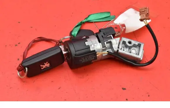 Peugeot 308 Ignition lock 36410600