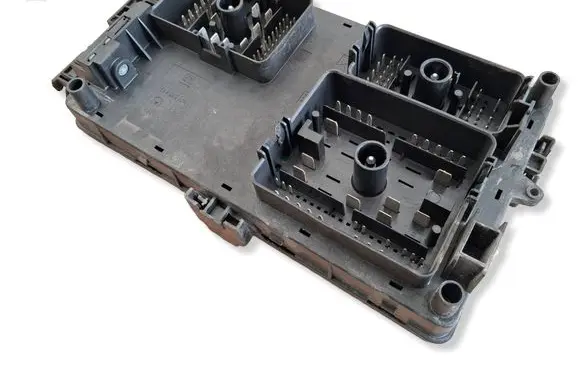 Opel Insignia A Fuse module 13255300 544949969