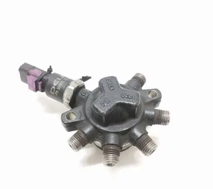 Ford Focus Fuel main line pipe 1S4Q9D280AB R9144Z020B