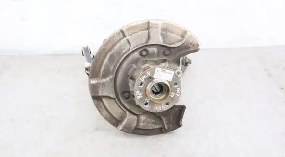 BMW X7 G07 Rear wheel hub spindle/knuckle 6876652 6878030 6878022