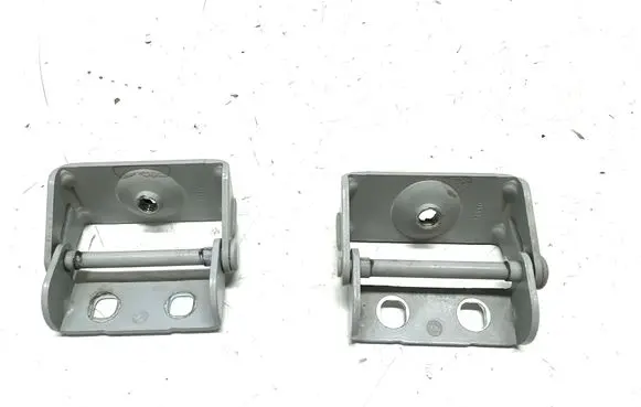 Fiat 500 Abarth Tailgate/trunk/boot hinge C442
