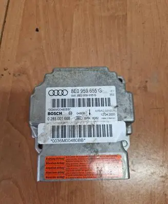 Audi A4 S4 B7 8E 8H Airbag control unit/module 8E0959655G 0285001668