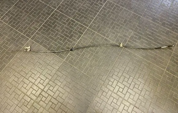 Toyota Corolla E120 E130 Handbrake/parking brake wiring cable 