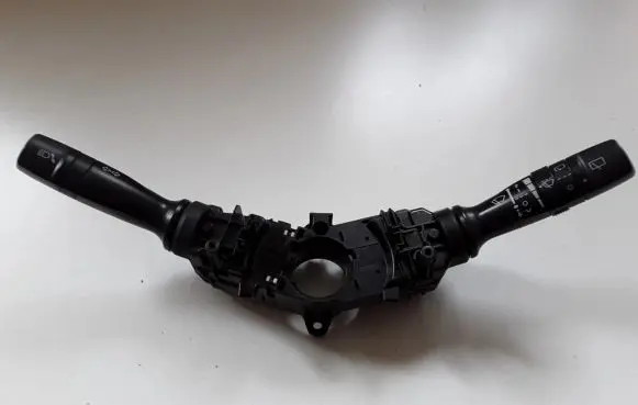 Hyundai i40 Indicator stalk 3753MA2211