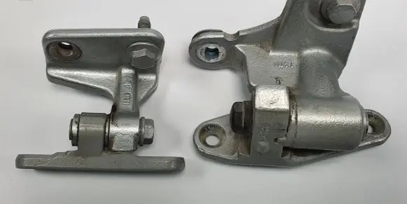 Mercedes-Benz B W245 Rear door hinge set 