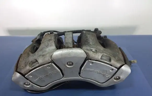 Mercedes-Benz CL C216 Front brake caliper