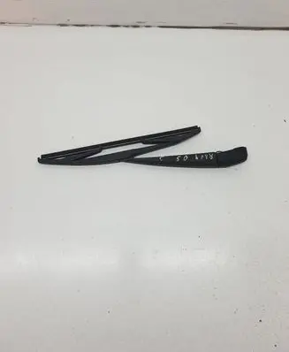 Toyota RAV 4 (XA20) Rear wiper blade 