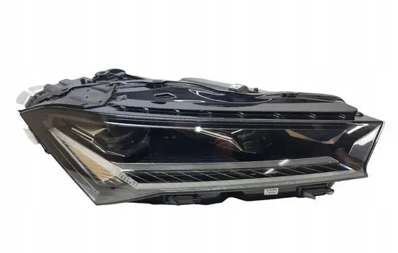 Skoda Superb B9 Headlight/headlamp 3P1941016A