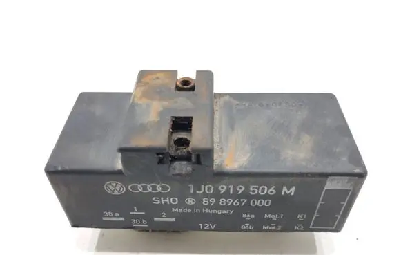 Skoda Roomster (5J) Fan control module 1J0919506M