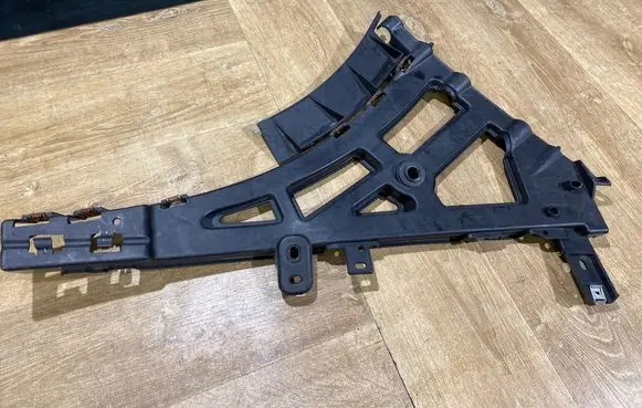 Jaguar F-Pace Rear bumper mounting bracket HK8317B930AE HK8317B932AD HK83291D00AB