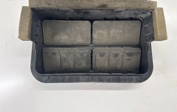 Subaru Outback (BS) Quarter panel pressure vent 72651AJ01A 72651XC00B 72651AG00A