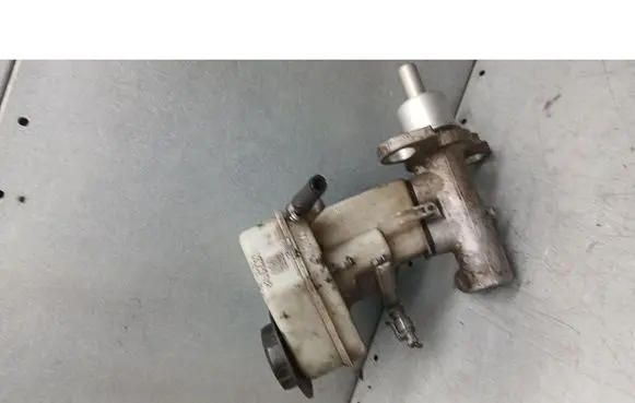 Opel Vectra C Master brake cylinder