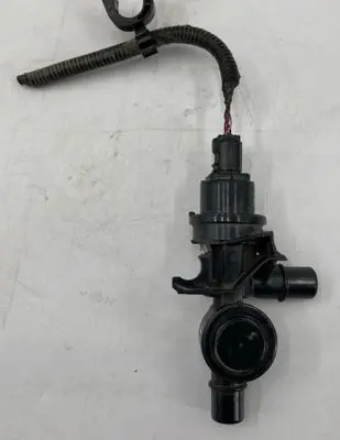 Toyota Sienna XL40 IV Valve 9091015085