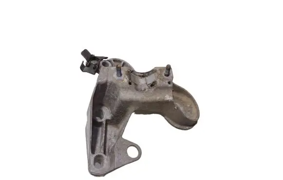 Audi A4 S4 B6 8E 8H Engine mounting bracket 8E0199352F