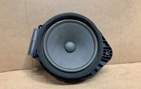 Opel Insignia A Front door speaker